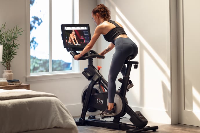 Commercial S22i Studio Cycle