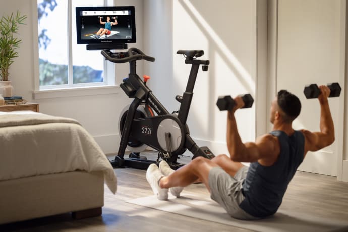 Commercial S22i Studio Cycle