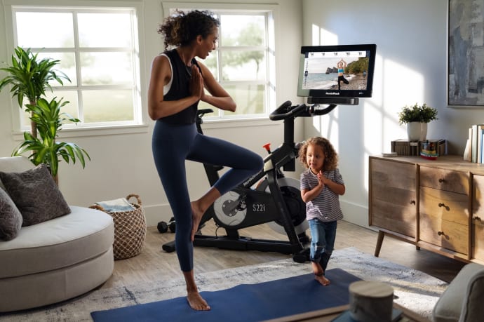 Commercial S22i Studio Cycle