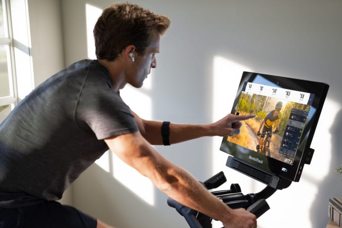 Commercial S22i Studio Cycle